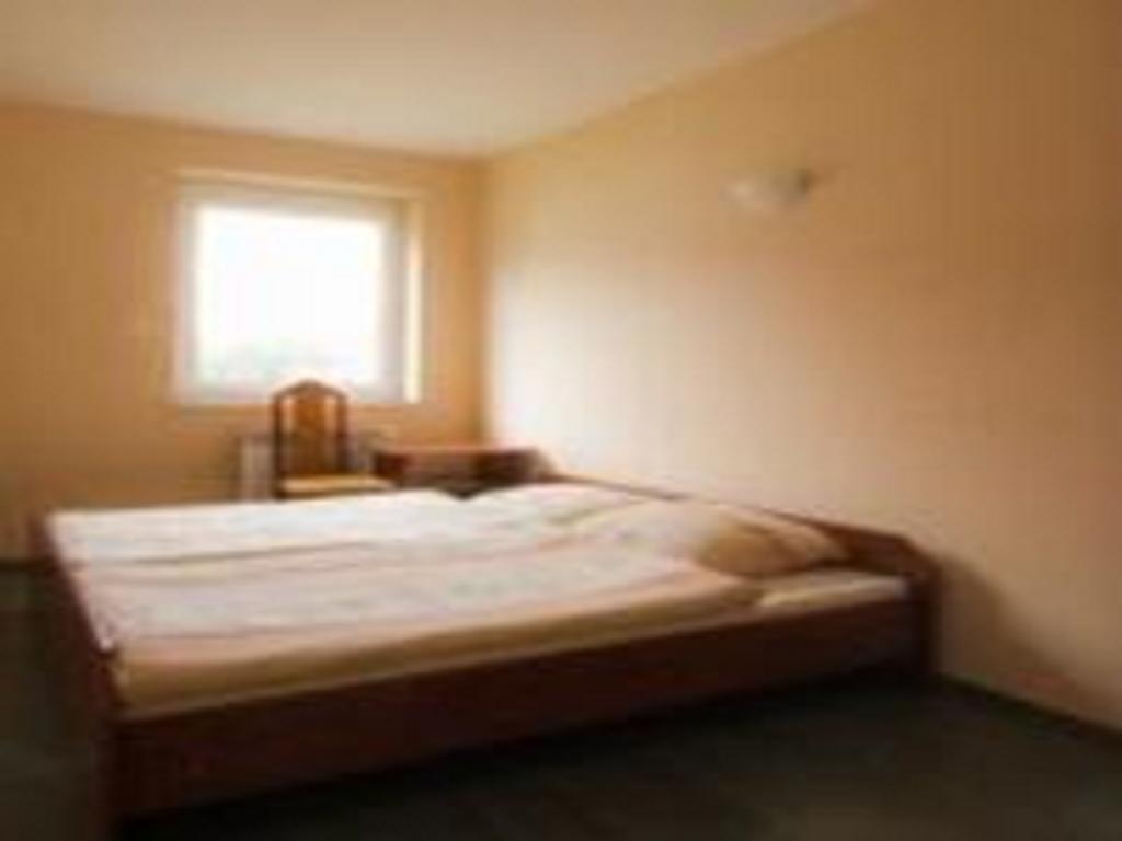 Noclegi Pod Bukowina Myczkowce Quarto foto
